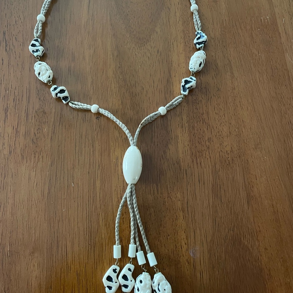 Vintage BOHO Tribal Rock Design necklace